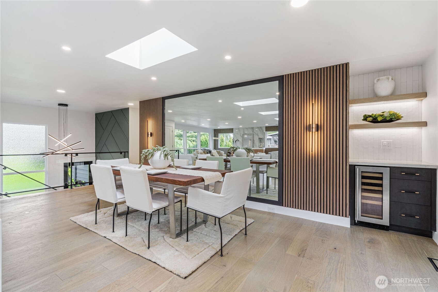 2539 128th Avenue Southeast Bellevue, WA 98005 - Photo 10 of 39 a dining room with a table and chairs