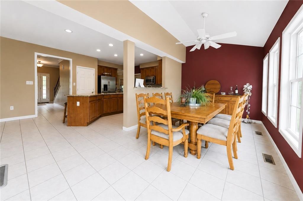 112 Scenic Ridge Drive Venetia, PA 15367 - Photo 18 of 45