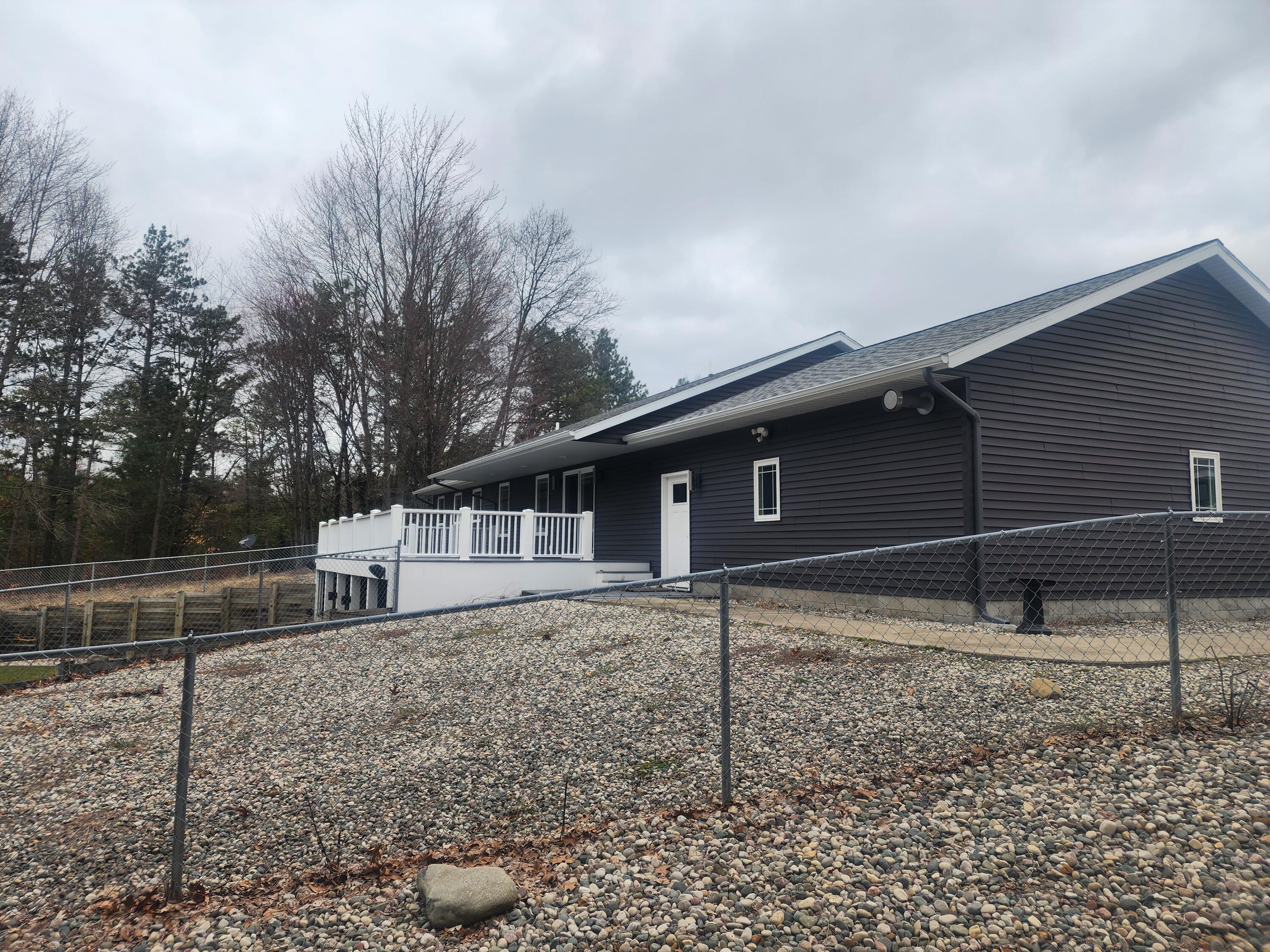 4787 Maple Island Road Fruitport, MI 49415 - Photo 30 of 37 1000002666