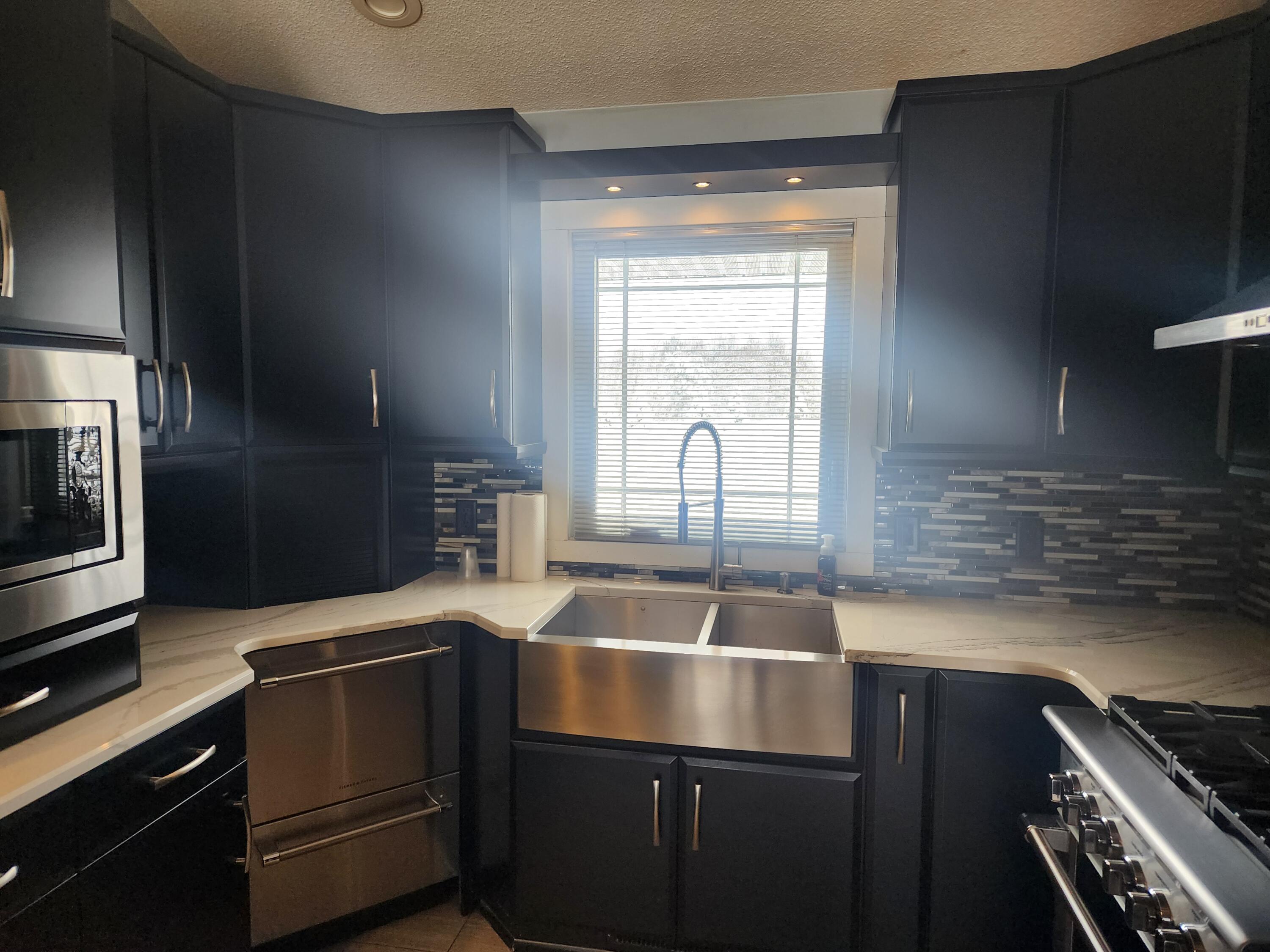 4787 Maple Island Road Fruitport, MI 49415 - Photo 6 of 37 1000002421