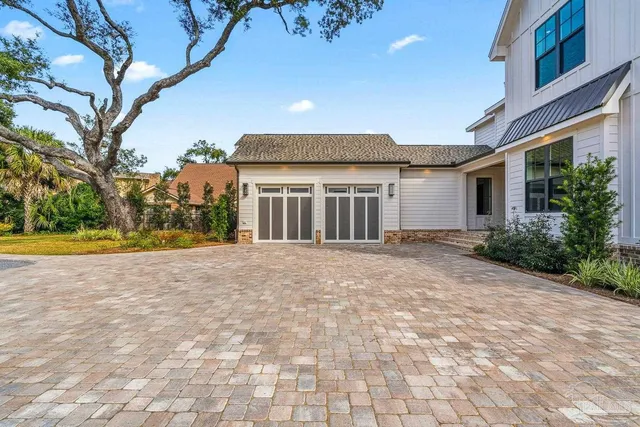 $2,850,000 | 803 Bayshore Drive, Pensacola, FL 32507