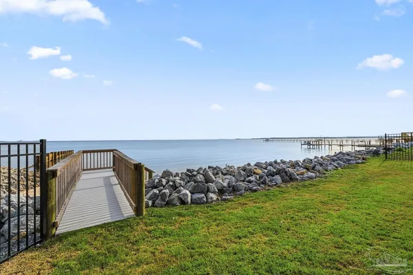 $2,675,000 | 803 Bayshore Drive, Pensacola, FL 32507