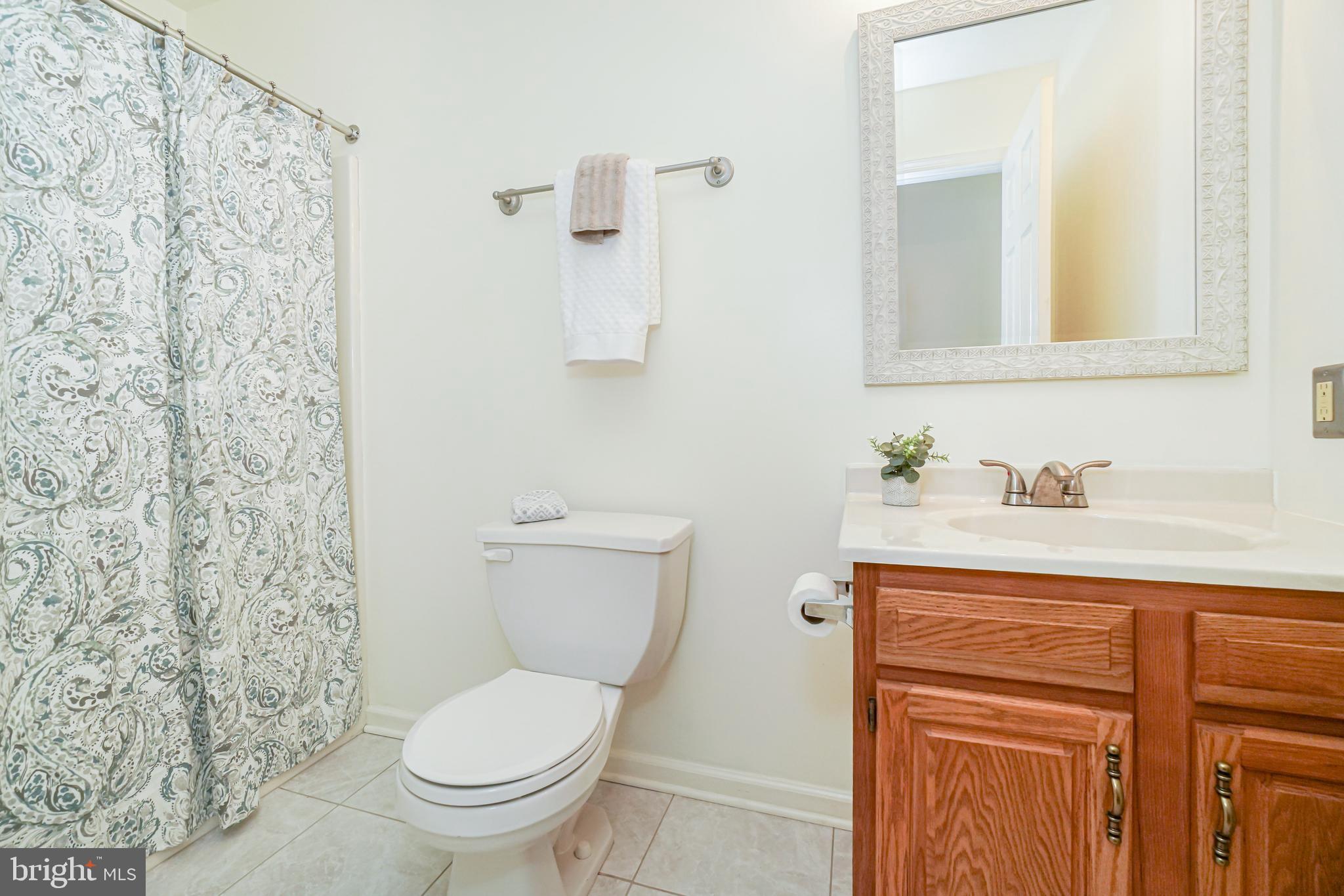 67 Hunt Valley Loop Elkton, MD 21921 - Photo 22 of 39 Hall bath