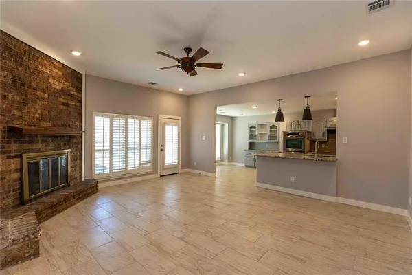$3,000 | 2309 Hillside Lane, Carrollton, TX 75006