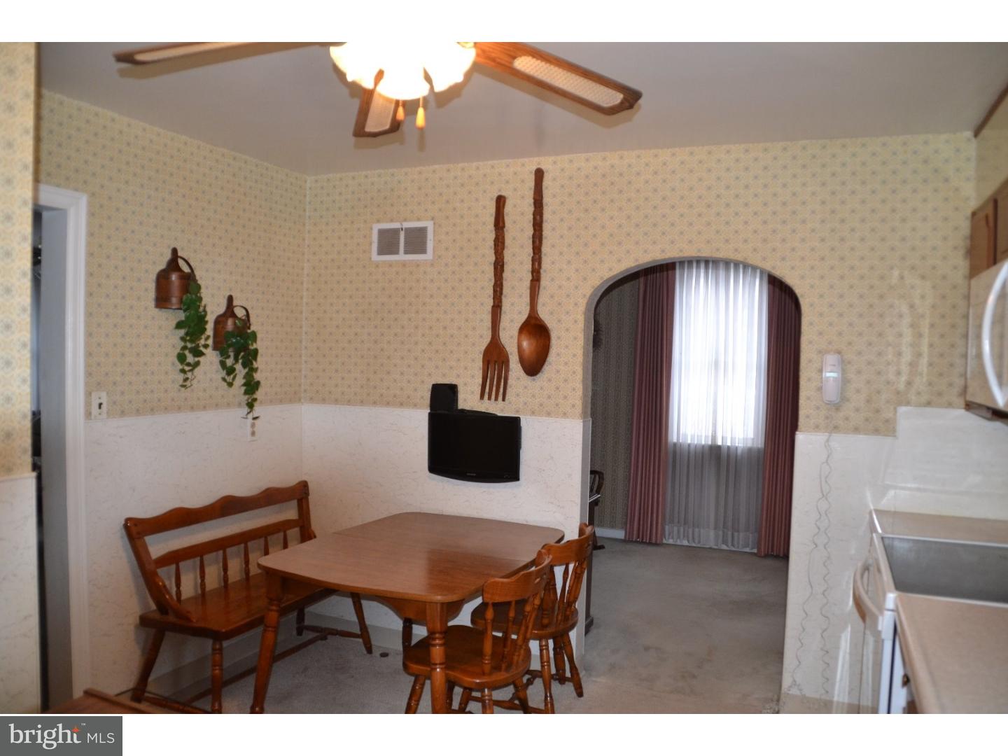 2739 Hillview Road Broomall, PA 19008 - Photo 14 of 25 Kitchen