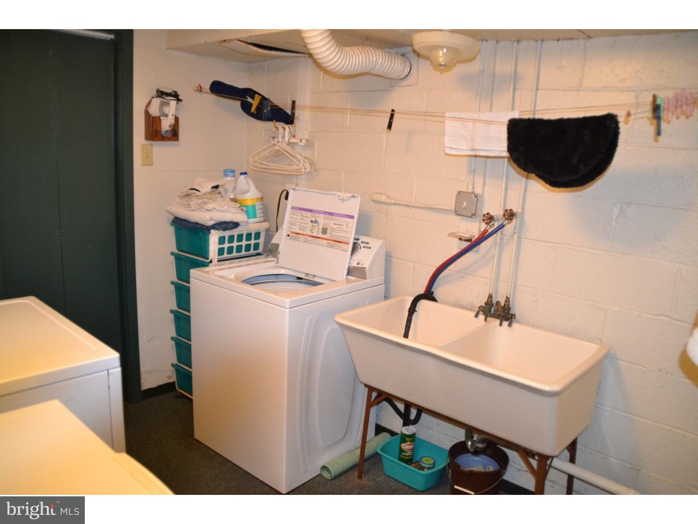 2739 Hillview Road Broomall, PA 19008 - Photo 19 of 25 Laundry Room