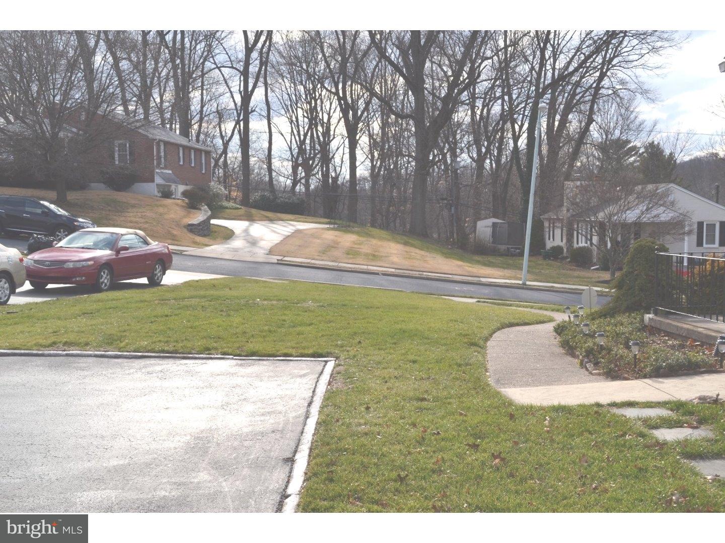 2739 Hillview Road Broomall, PA 19008 - Photo 4 of 25 Exterior Side