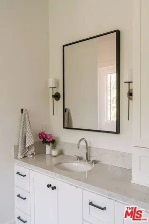 $5,799,000 | 141 South Saltair Avenue, Los Angeles, CA 90049