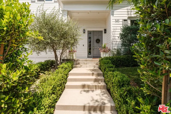 $5,799,000 | 141 South Saltair Avenue, Los Angeles, CA 90049