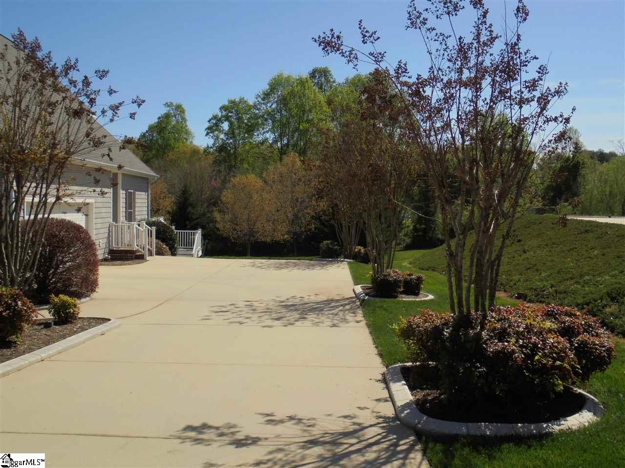 116 North Silver Beech Lane Greer, SC 29651 - Photo 30 of 36