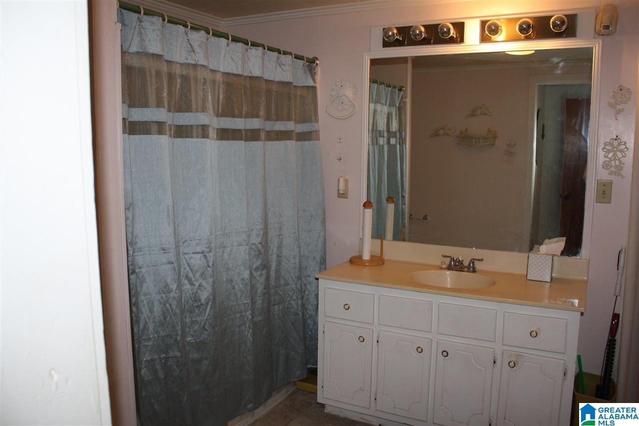 103 Taylor Street Clanton, AL 35045 - Photo 15 of 23