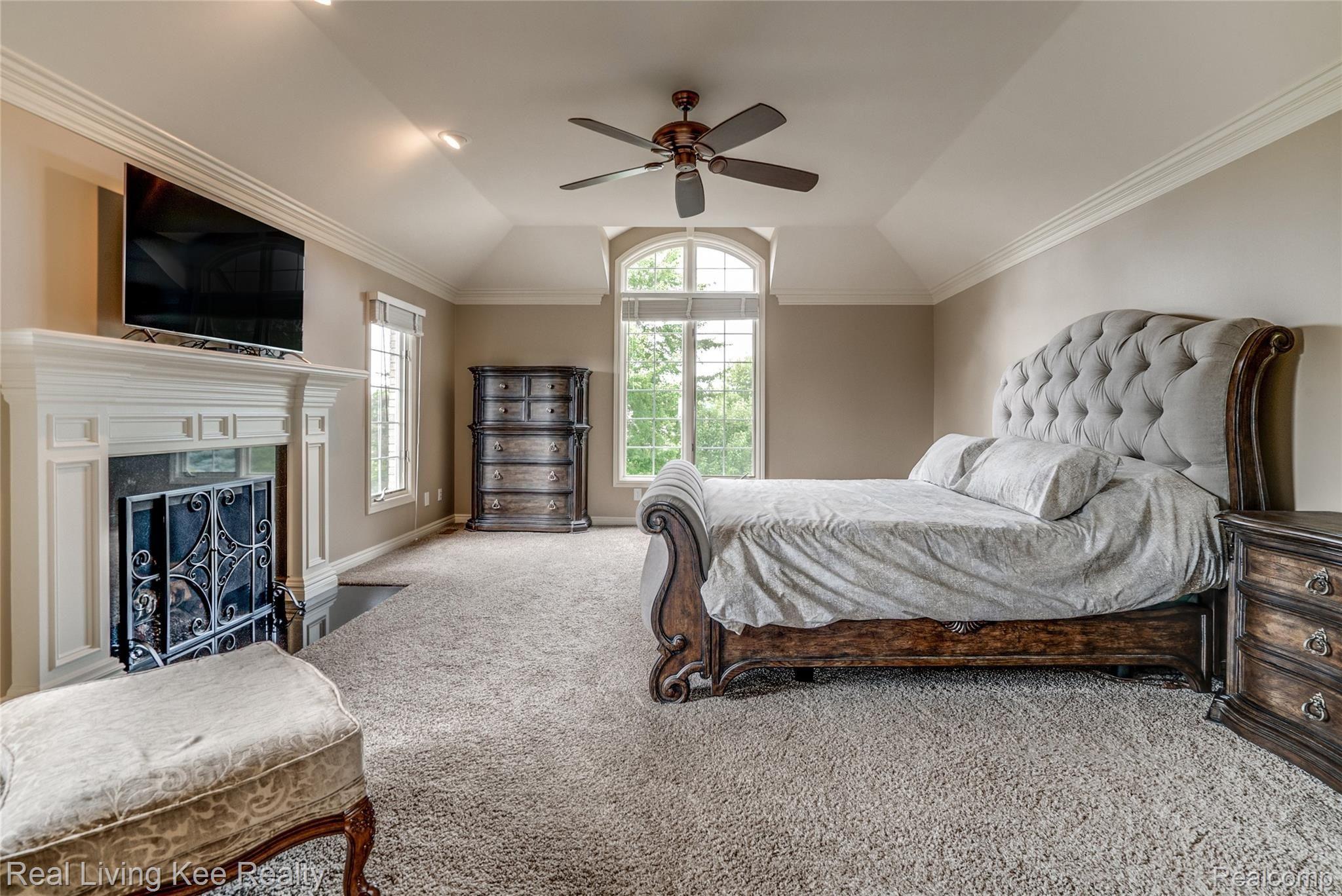 2675 Shorebrook Court Rochester, MI 48306 - Photo 74 of 98 Interiors (61 of 88).jpg
