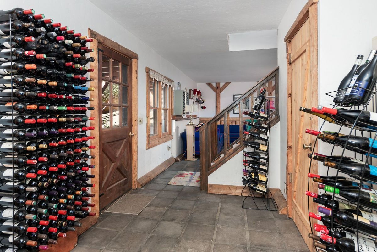 25264 Cougar Road Idyllwild, CA 92549 - Photo 34 of 40 a view of entryway with flower pots