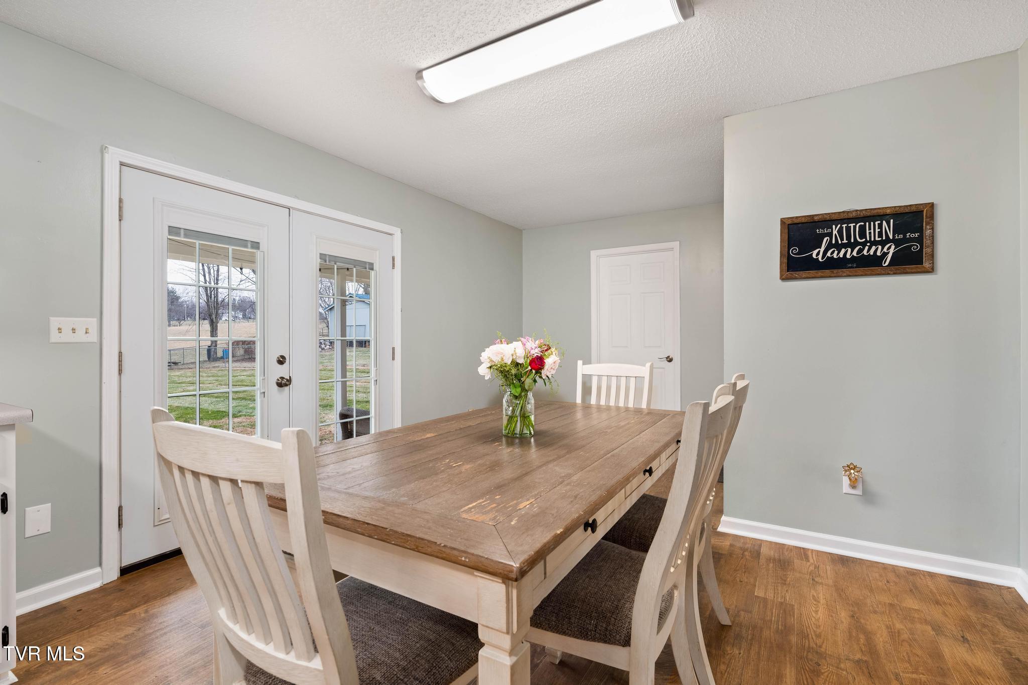 605 Old Snapps Ferry Road Chuckey, TN 37641 - Photo 12 of 44 605 Old Snapps Ferry Road (33 of 48)