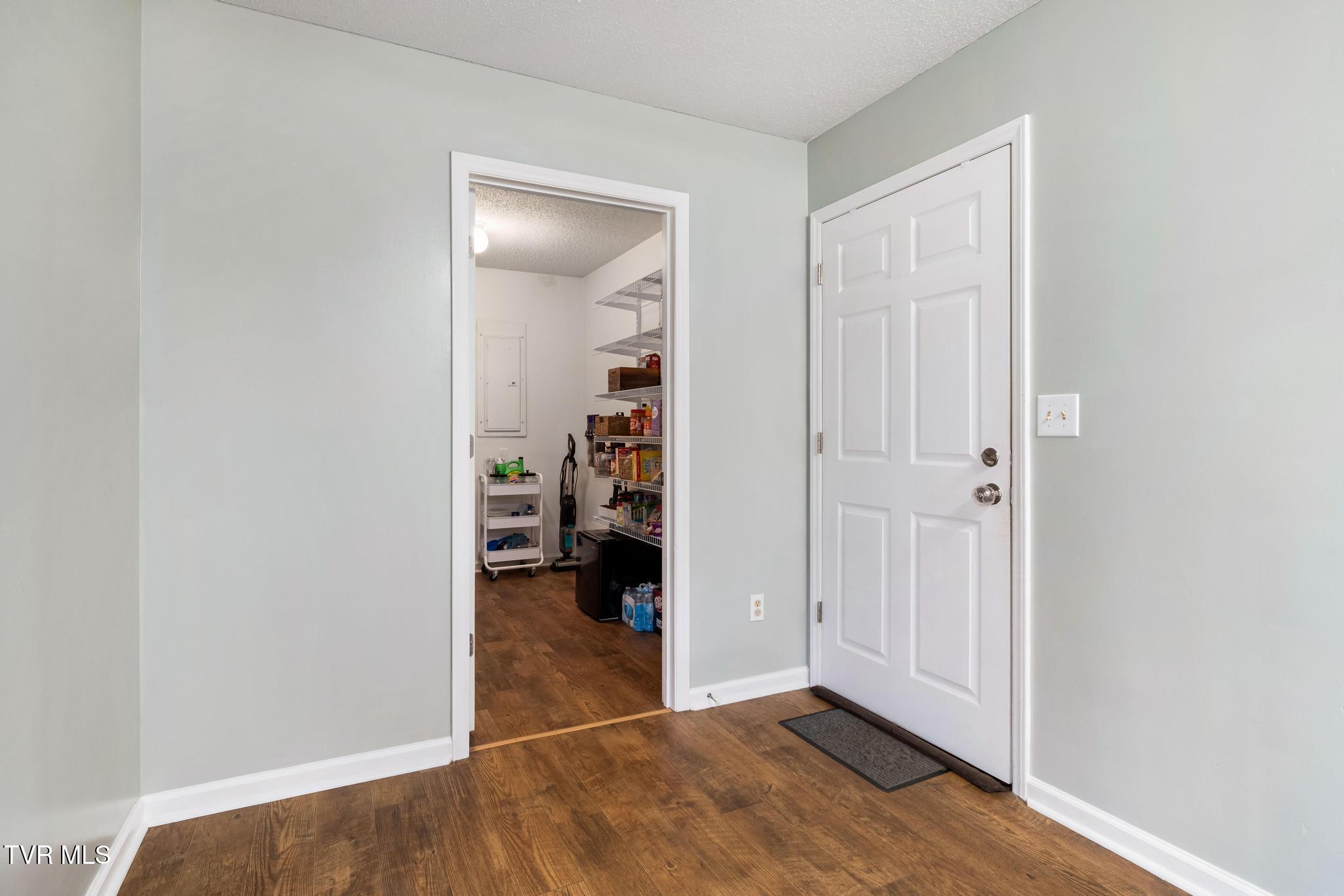 605 Old Snapps Ferry Road Chuckey, TN 37641 - Photo 14 of 44 605 Old Snapps Ferry Road (35 of 48)