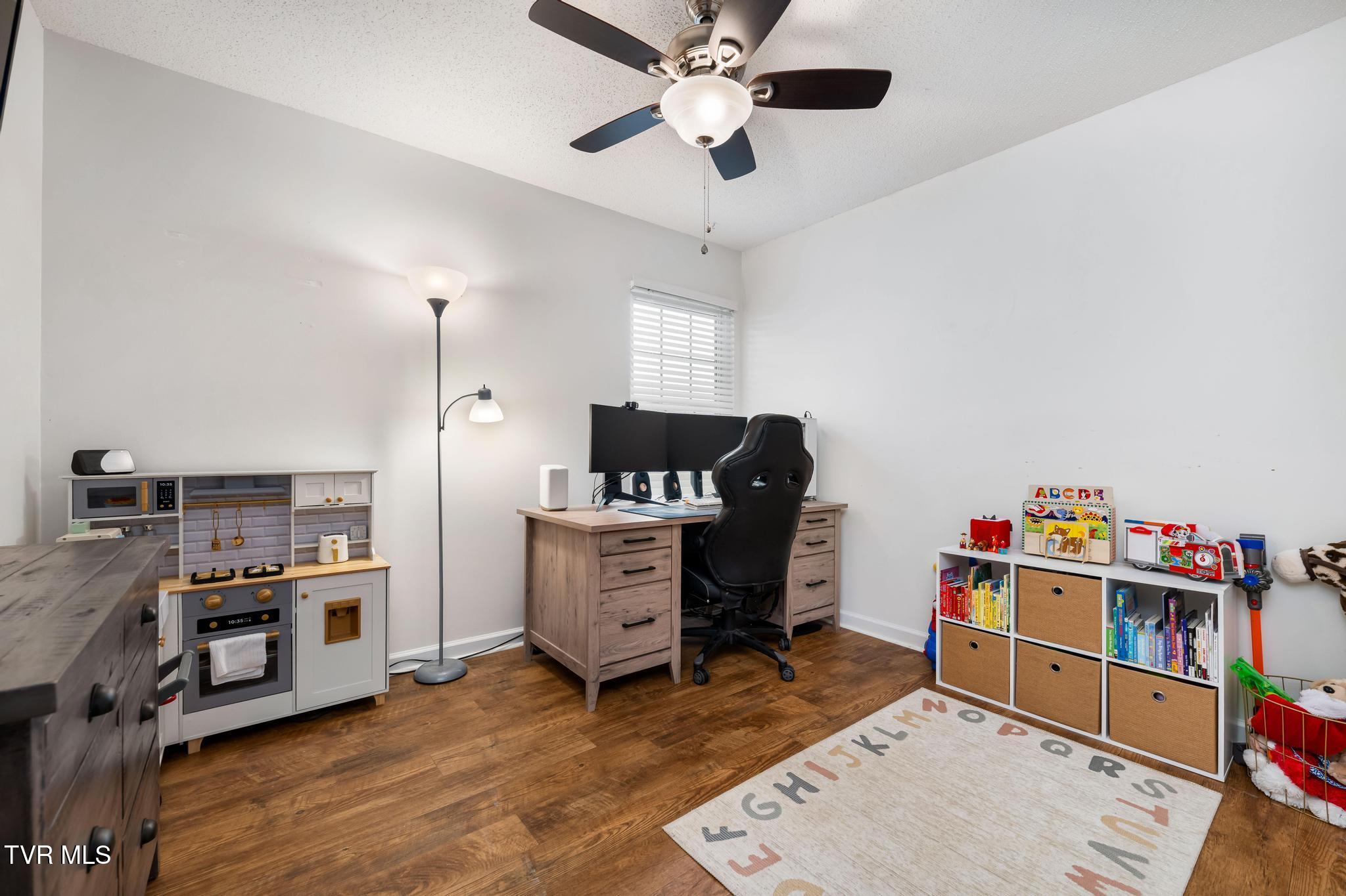 605 Old Snapps Ferry Road Chuckey, TN 37641 - Photo 20 of 44 605 Old Snapps Ferry Road (41 of 48)