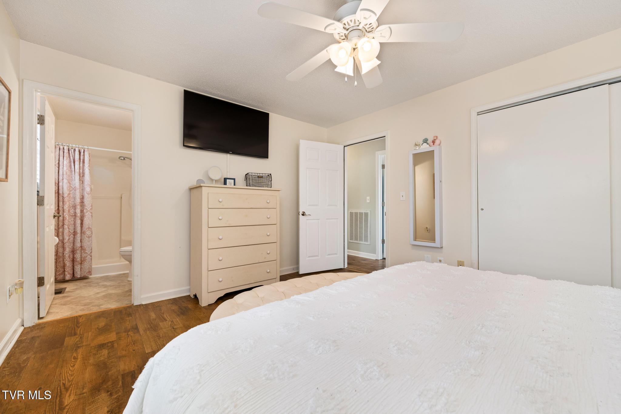 605 Old Snapps Ferry Road Chuckey, TN 37641 - Photo 26 of 44 605 Old Snapps Ferry Road (47 of 48)