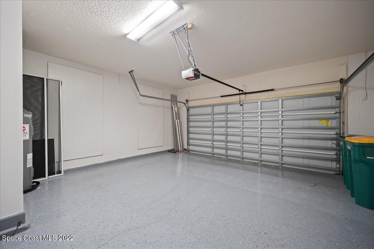 3126 Arden Circle Melbourne, FL 32934 - Photo 29 of 31 Garage