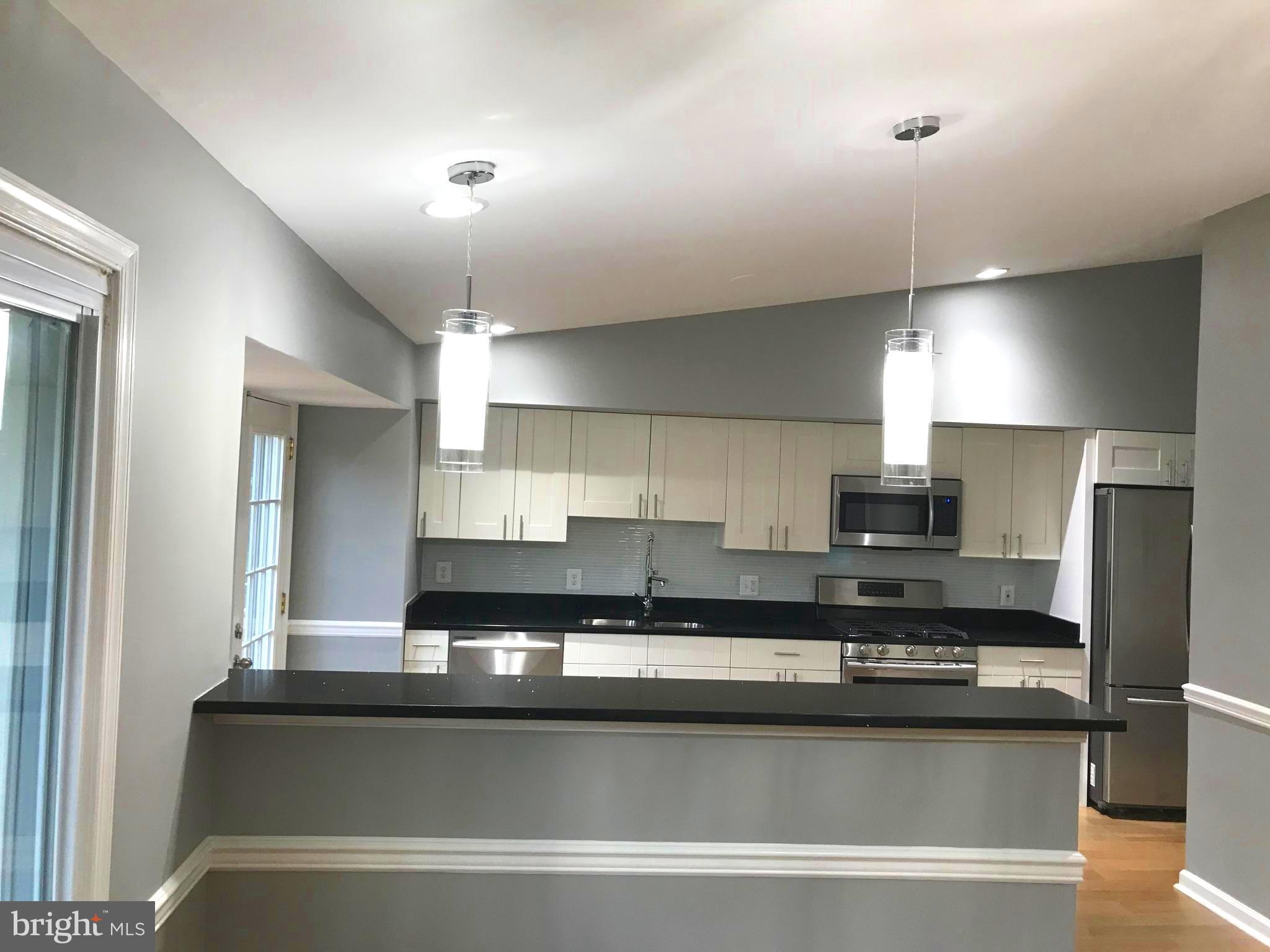 4530 Tapscott Road Pikesville, MD 21208 - Photo 6 of 47
