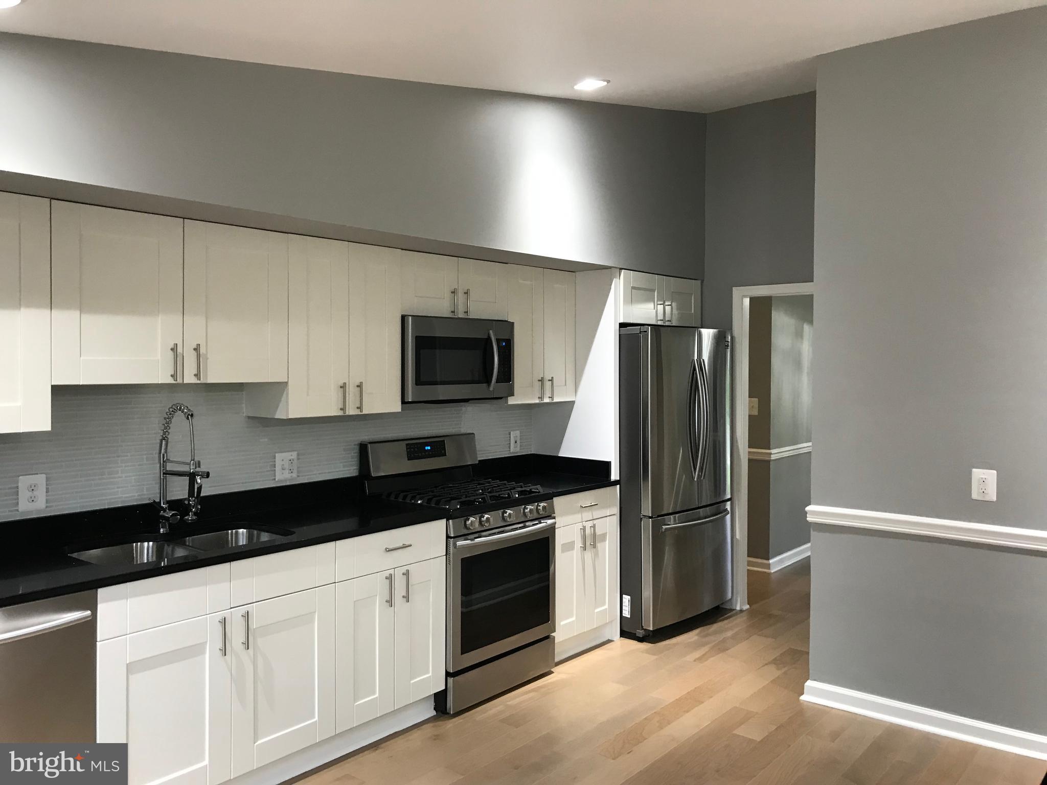 4530 Tapscott Road Pikesville, MD 21208 - Photo 8 of 47