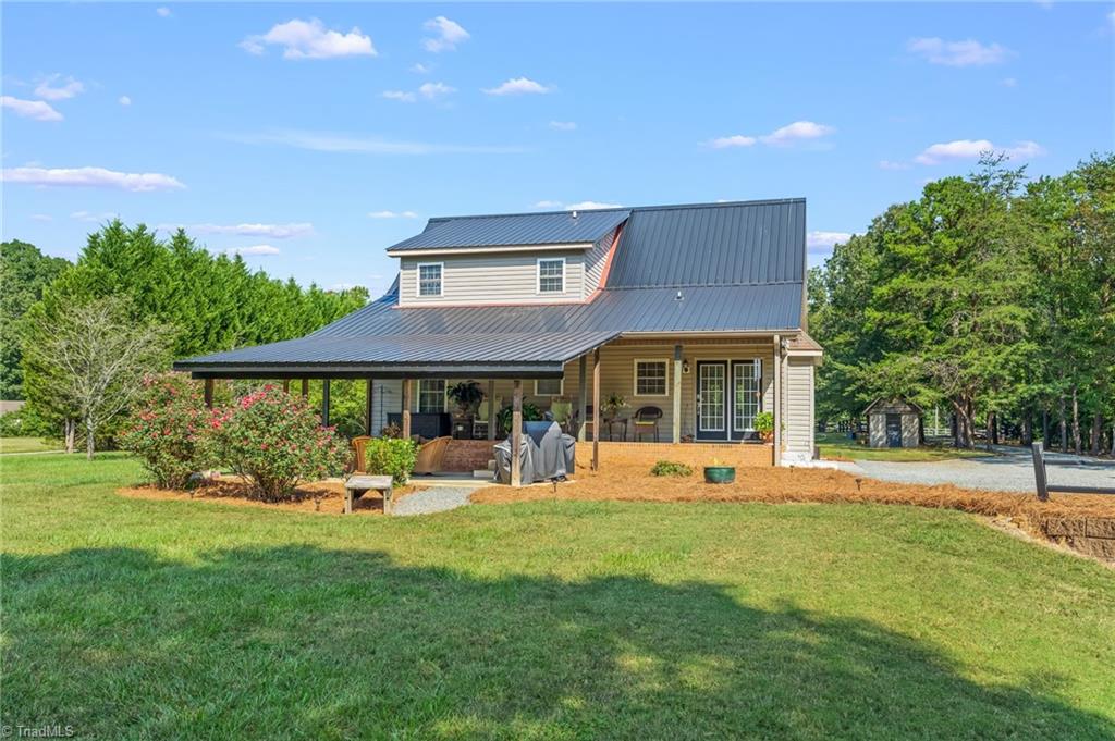 409 Chestnut Grove Church Road Lexington, NC 27295 - Photo 3 of 46 Gallery Image 3