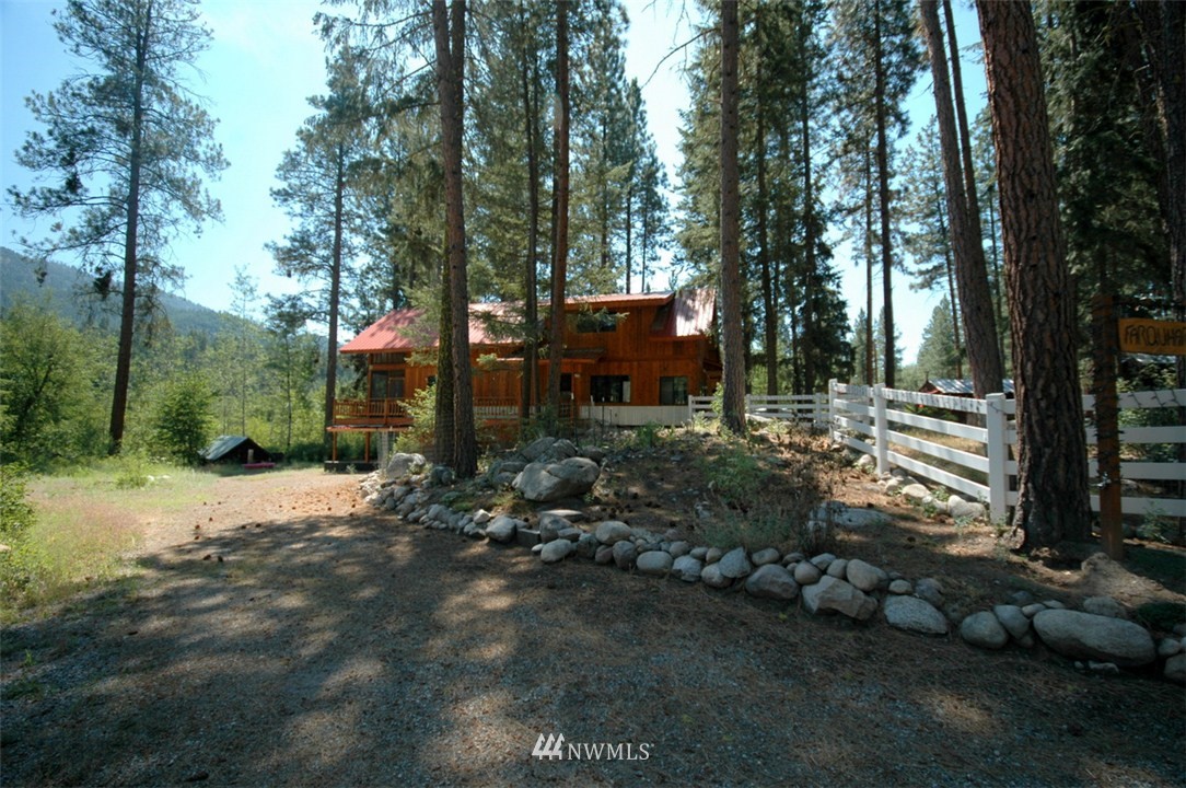 10 And 6 Heaton Road Winthrop, WA 98862 - Photo 12 of 15 Gallery Image 12