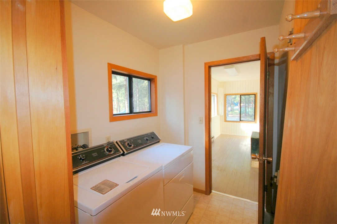 10 And 6 Heaton Road Winthrop, WA 98862 - Photo 8 of 15 Gallery Image 8