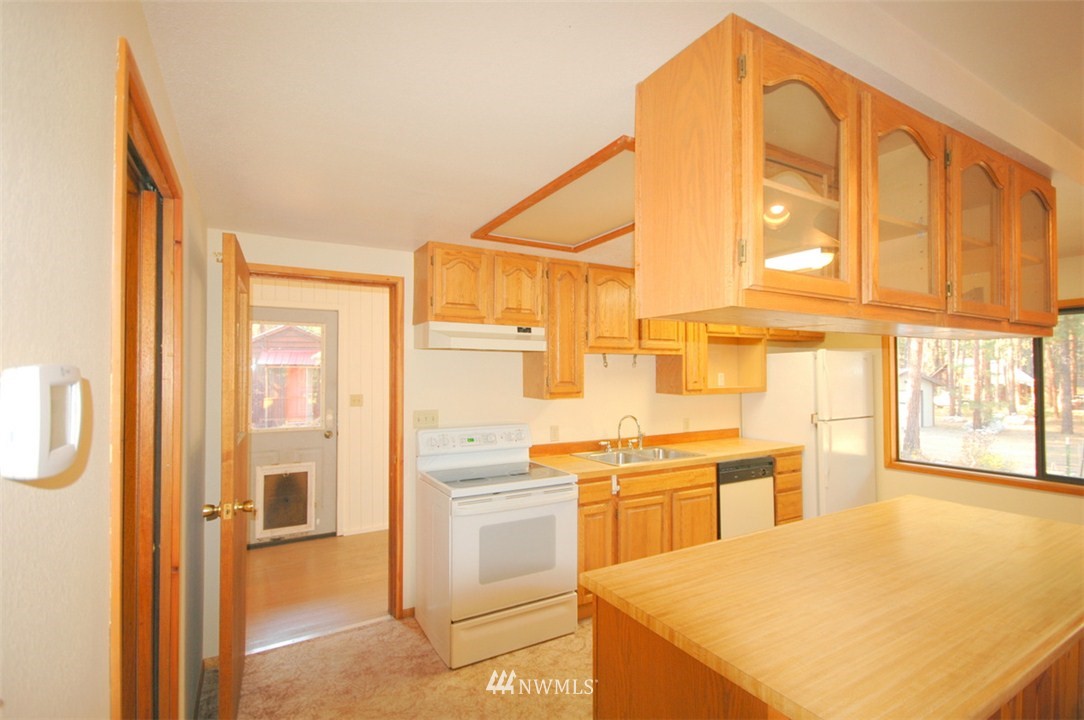 10 And 6 Heaton Road Winthrop, WA 98862 - Photo 10 of 15 Gallery Image 10