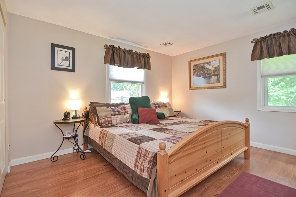73 Clarence Road Bellingham, MA 02019 - Photo 28 of 37 Gallery Image 28