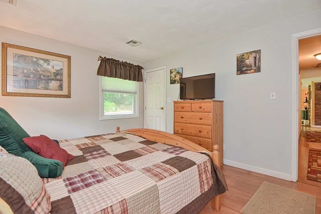 73 Clarence Road Bellingham, MA 02019 - Photo 30 of 37 Gallery Image 30