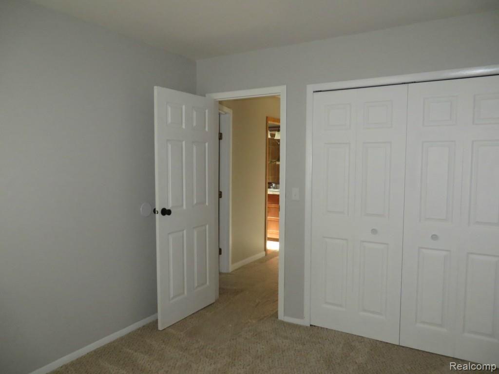 44768 Hanford Road Canton, MI 48187 - Photo 12 of 22
