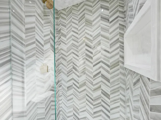 $12,000 | 913 South Lakeside Place, Lantana, FL 33462