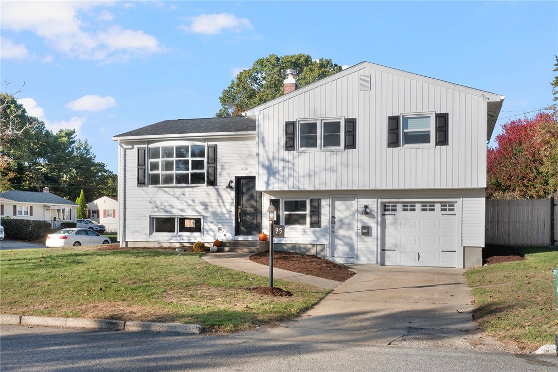 95 Kerri Lyn Road Warwick, RI 02889 - Photo 27 of 28