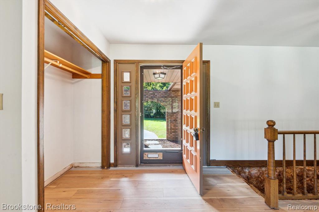 10395 Busch Road Birch Run, MI 48415 - Photo 6 of 53