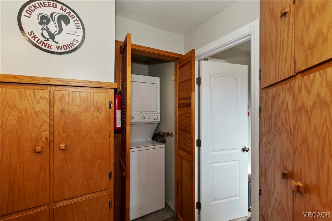 39676 Oakglen Road Fawnskin, CA 92333 - Photo 22 of 36