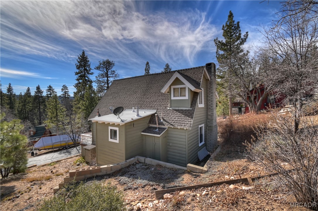 39676 Oakglen Road Fawnskin, CA 92333 - Photo 29 of 36