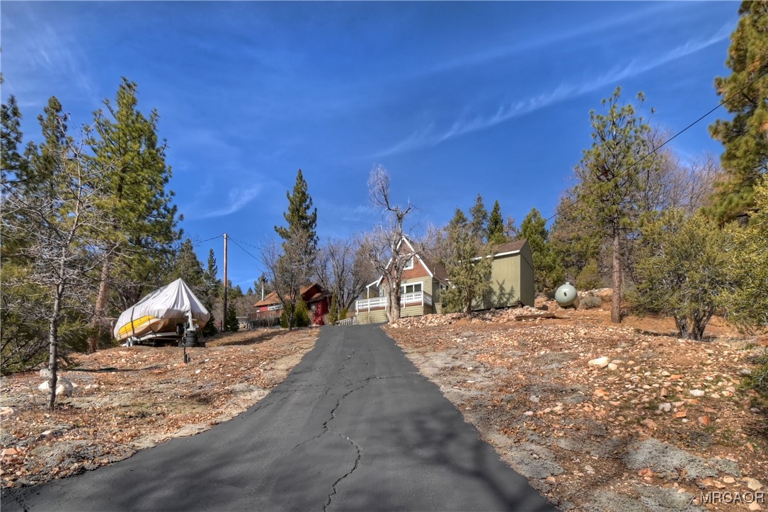 39676 Oakglen Road Fawnskin, CA 92333 - Photo 35 of 36