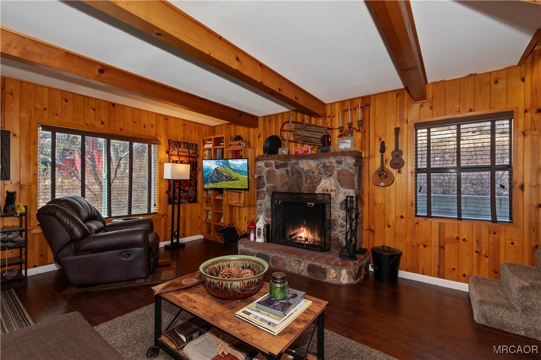 39676 Oakglen Road Fawnskin, CA 92333 - Photo 6 of 36