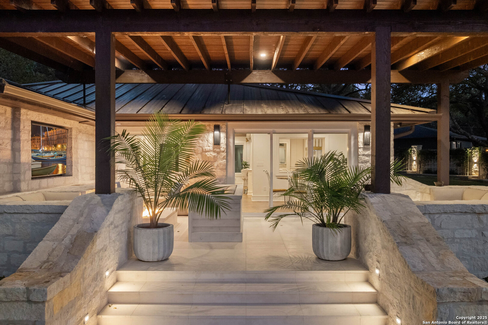 1310 Oak Springs Road Kingsland, TX 78639 - Photo 3 of 49 a view of balcony and potted plants