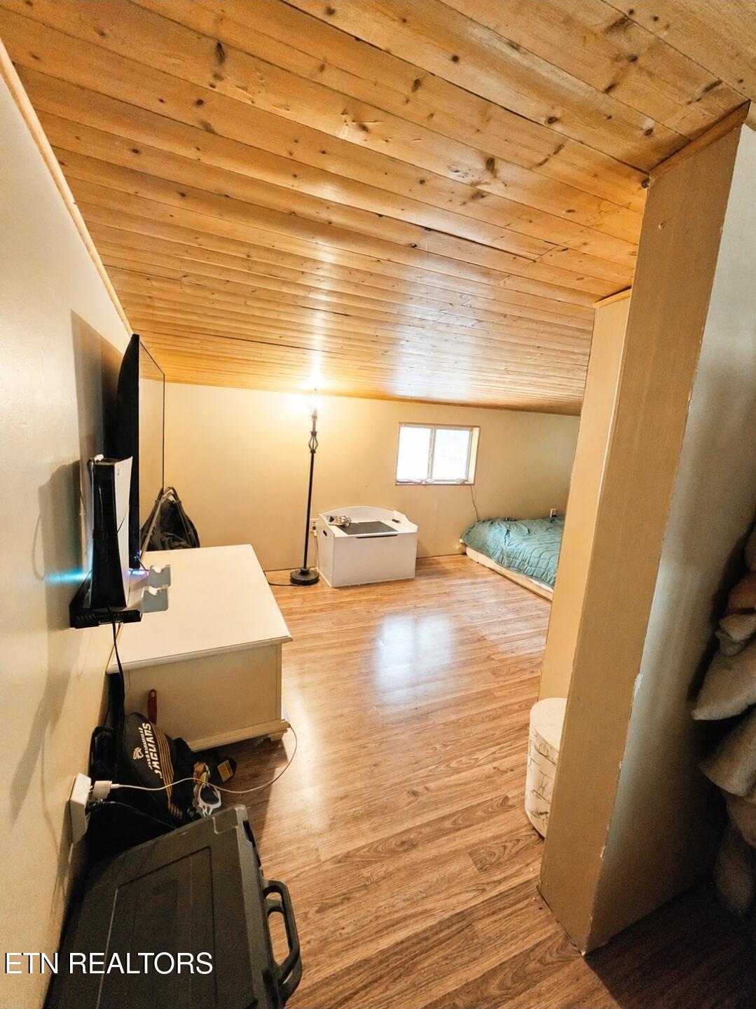 395 Cunningham Road Tazewell, TN 37879 - Photo 22 of 38 22_beyc6a1d02c1a6df7