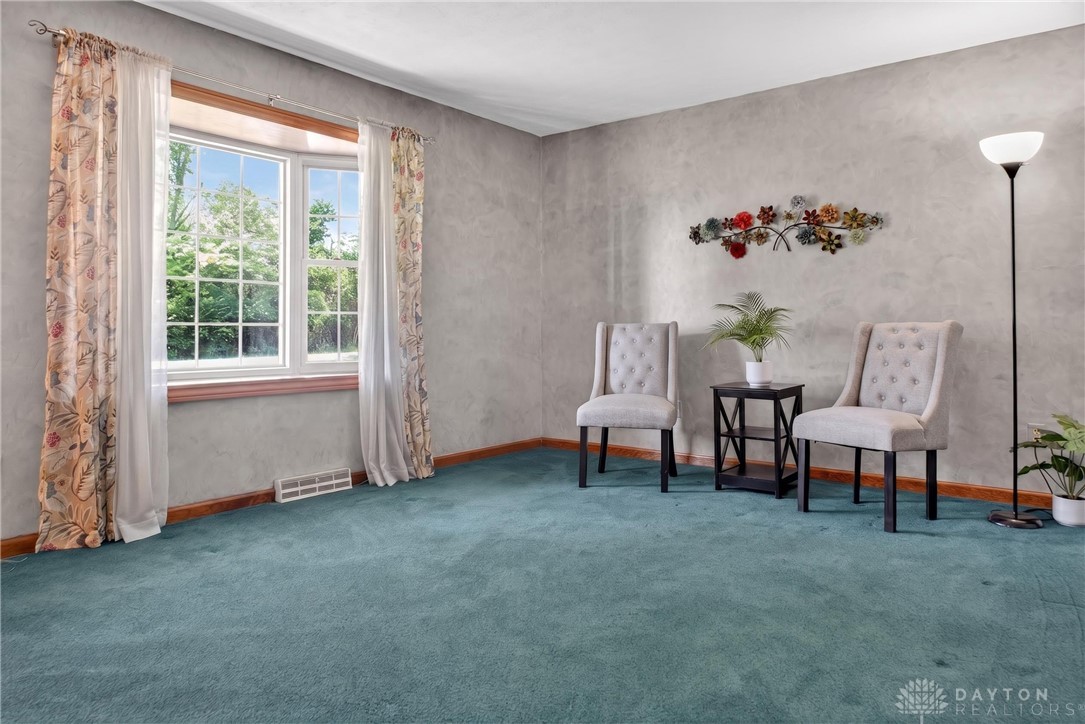 2105 Fenner Road Troy, OH 45373 - Photo 5 of 43