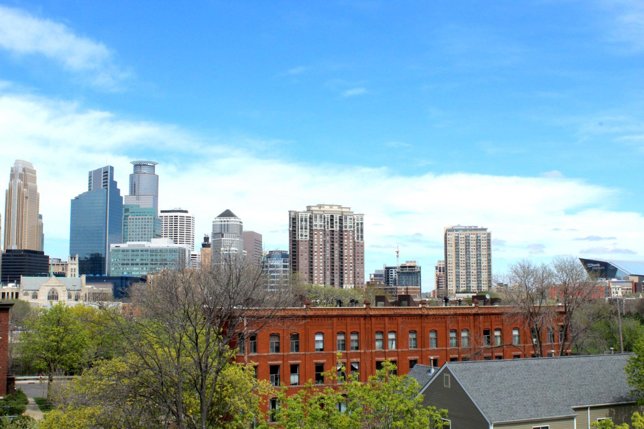 1812 Clinton Avenue, Unit 303 Minneapolis, MN 55404 - Photo 12 of 16