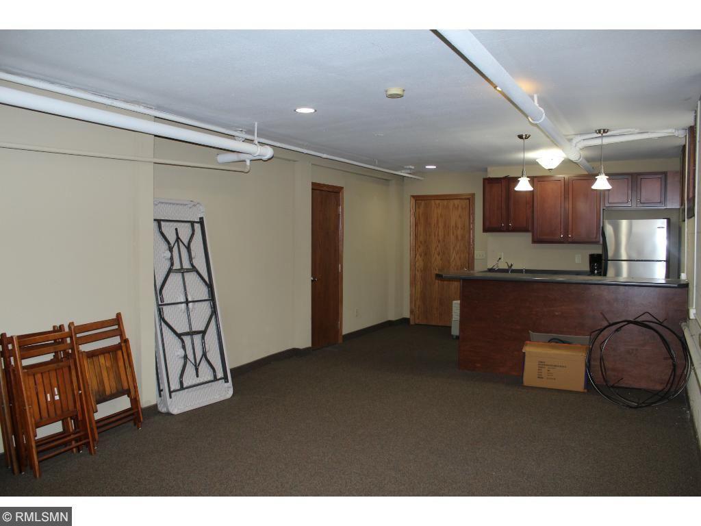 1812 Clinton Avenue, Unit 303 Minneapolis, MN 55404 - Photo 14 of 16