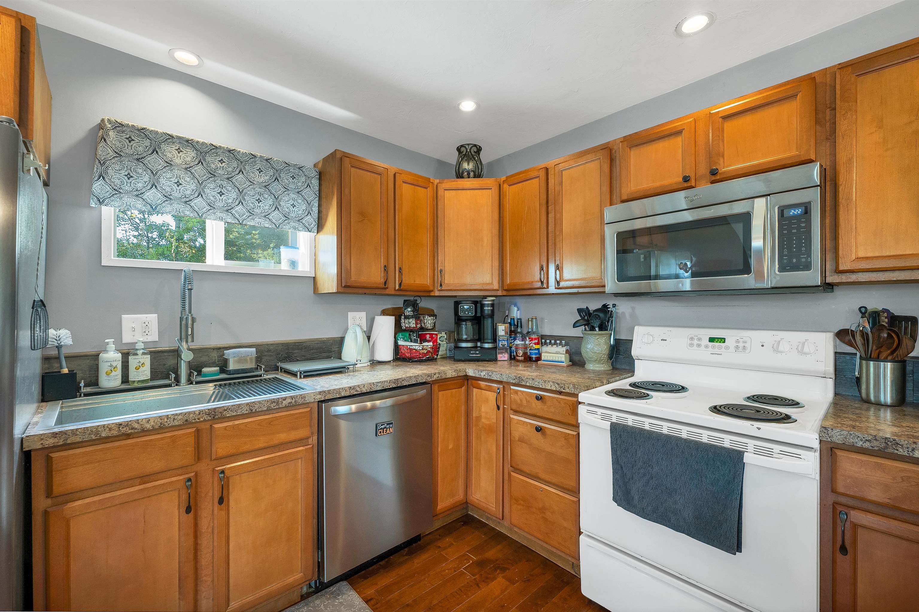 17 Manor Road Concord, NH 03303 - Photo 14 of 60 Gallery Image 14