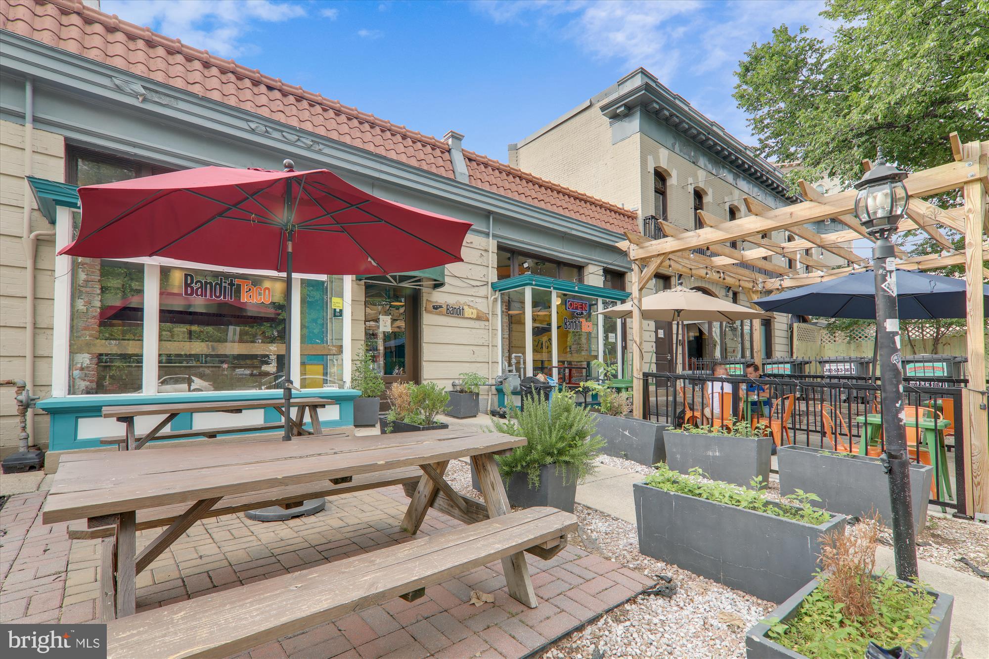 1114 Spring Road Northwest Washington, DC 20010 - Photo 104 of 142 Restaurants