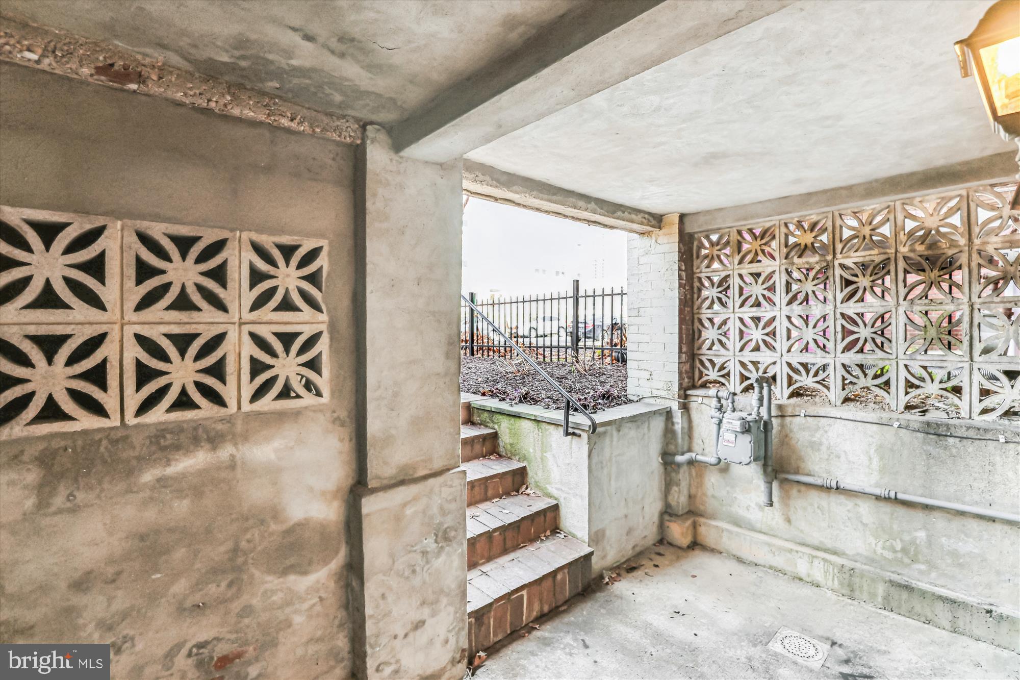 1114 Spring Road Northwest Washington, DC 20010 - Photo 48 of 142 LL Front Entry