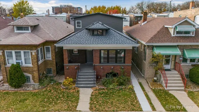 $524,000 | 2922 North Kilpatrick Avenue, Chicago, IL 60641