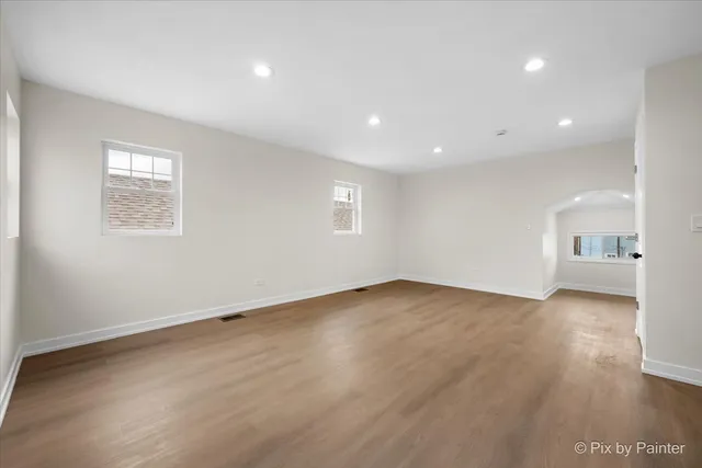 $524,000 | 2922 North Kilpatrick Avenue, Chicago, IL 60641