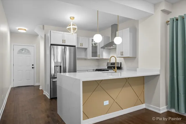 $524,000 | 2922 North Kilpatrick Avenue, Chicago, IL 60641