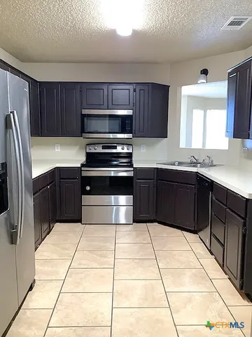 $1,300 | 3001 Indy Drive, Killeen, TX 76549